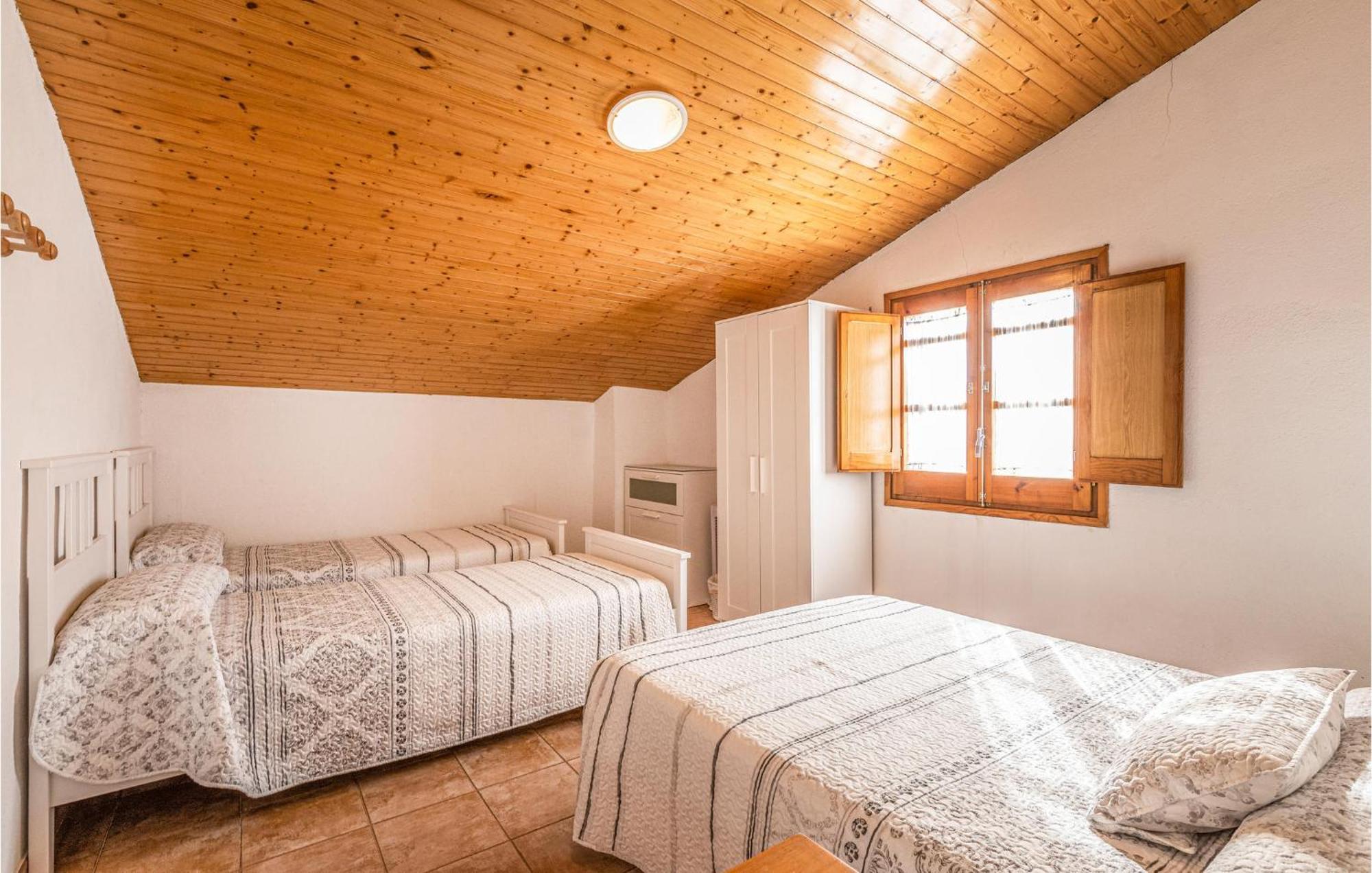 Awesome Home In Riells I Viabrea With Wifi Breda Exteriör bild
